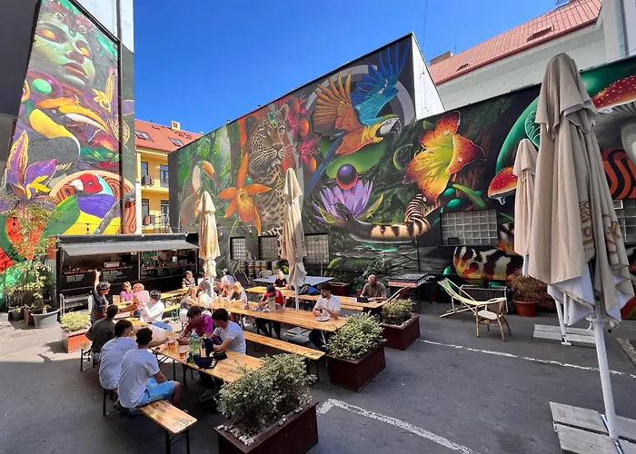 Drunken Monkey Hostel Praha